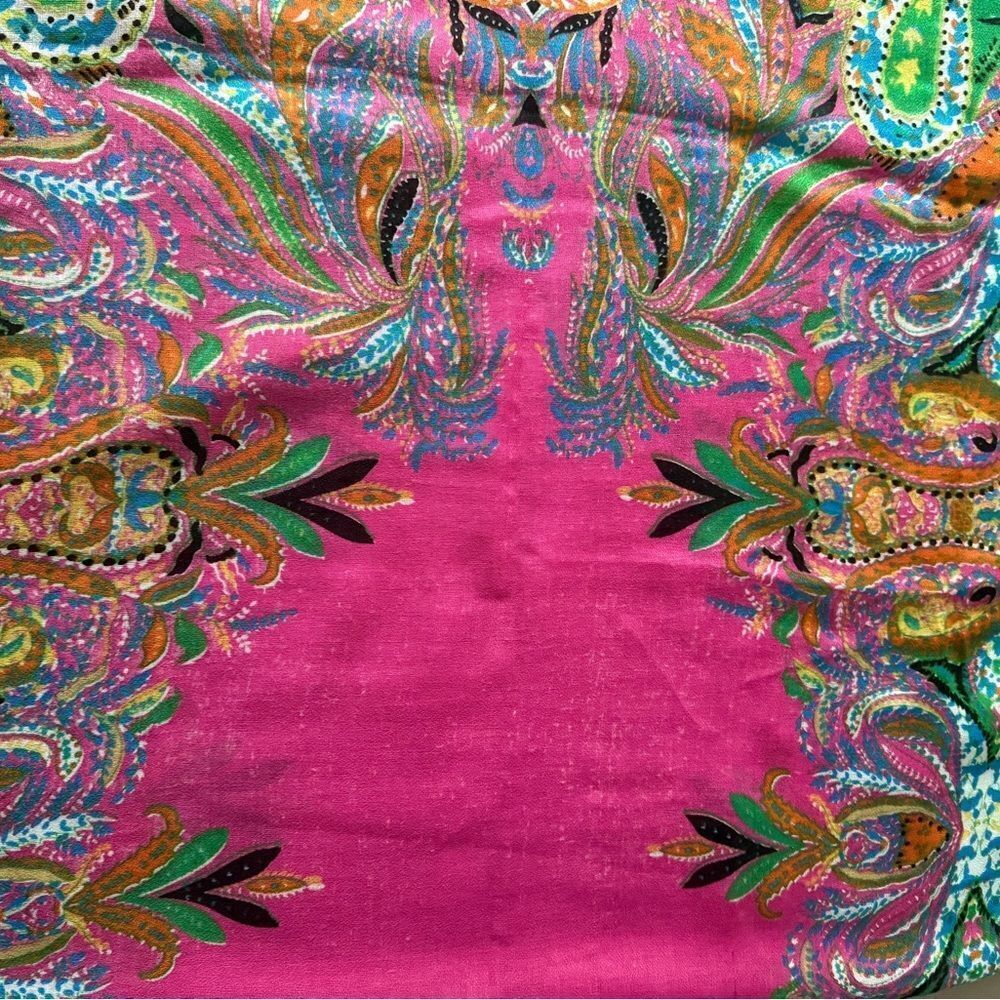 Colorful Scarf/wrap Oversized with Paisley Print Border. - Picture 3 of 7